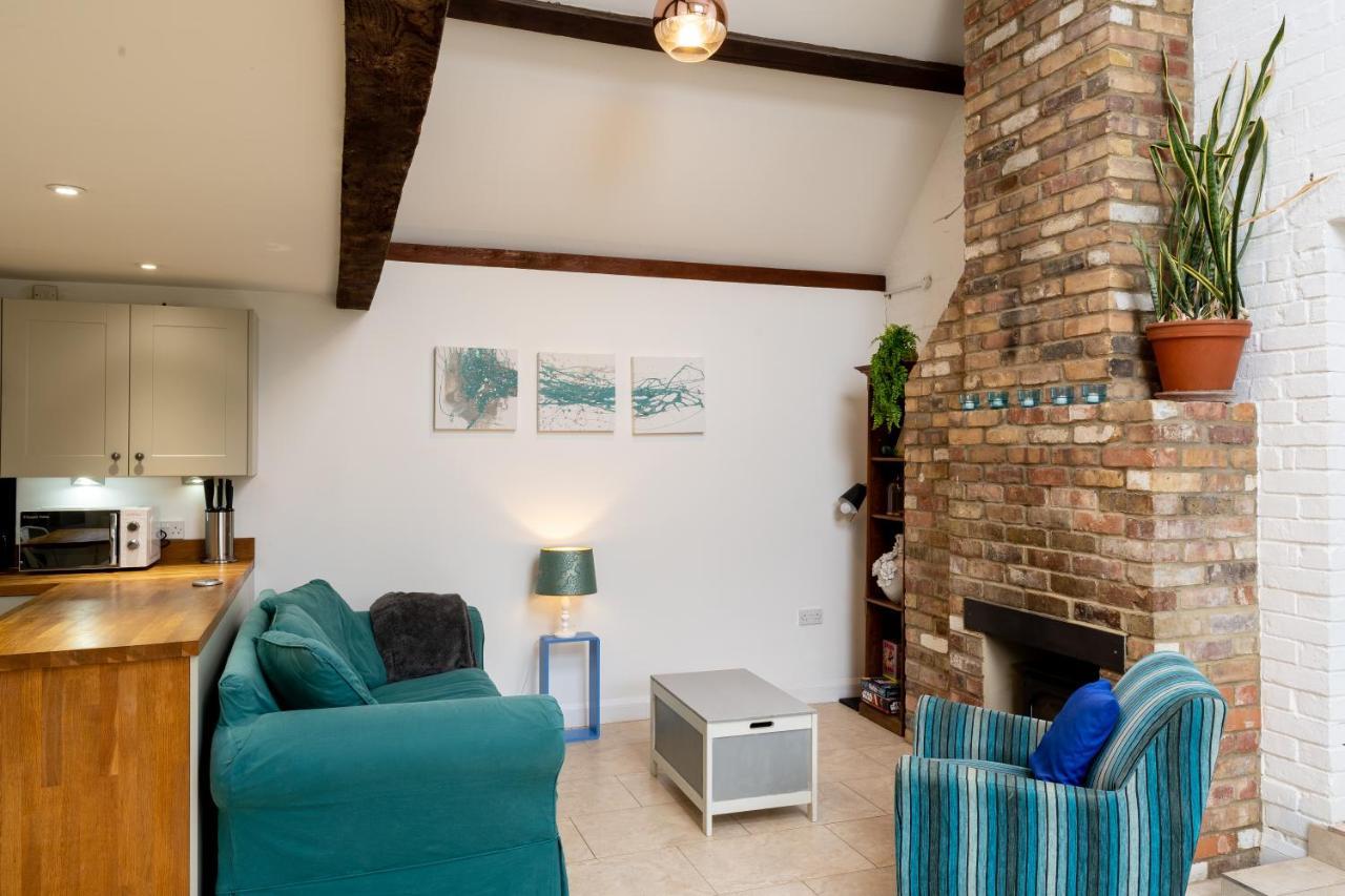 Colthorn Farm Cottage By Aryas Properties - Oksford Zewnętrze zdjęcie