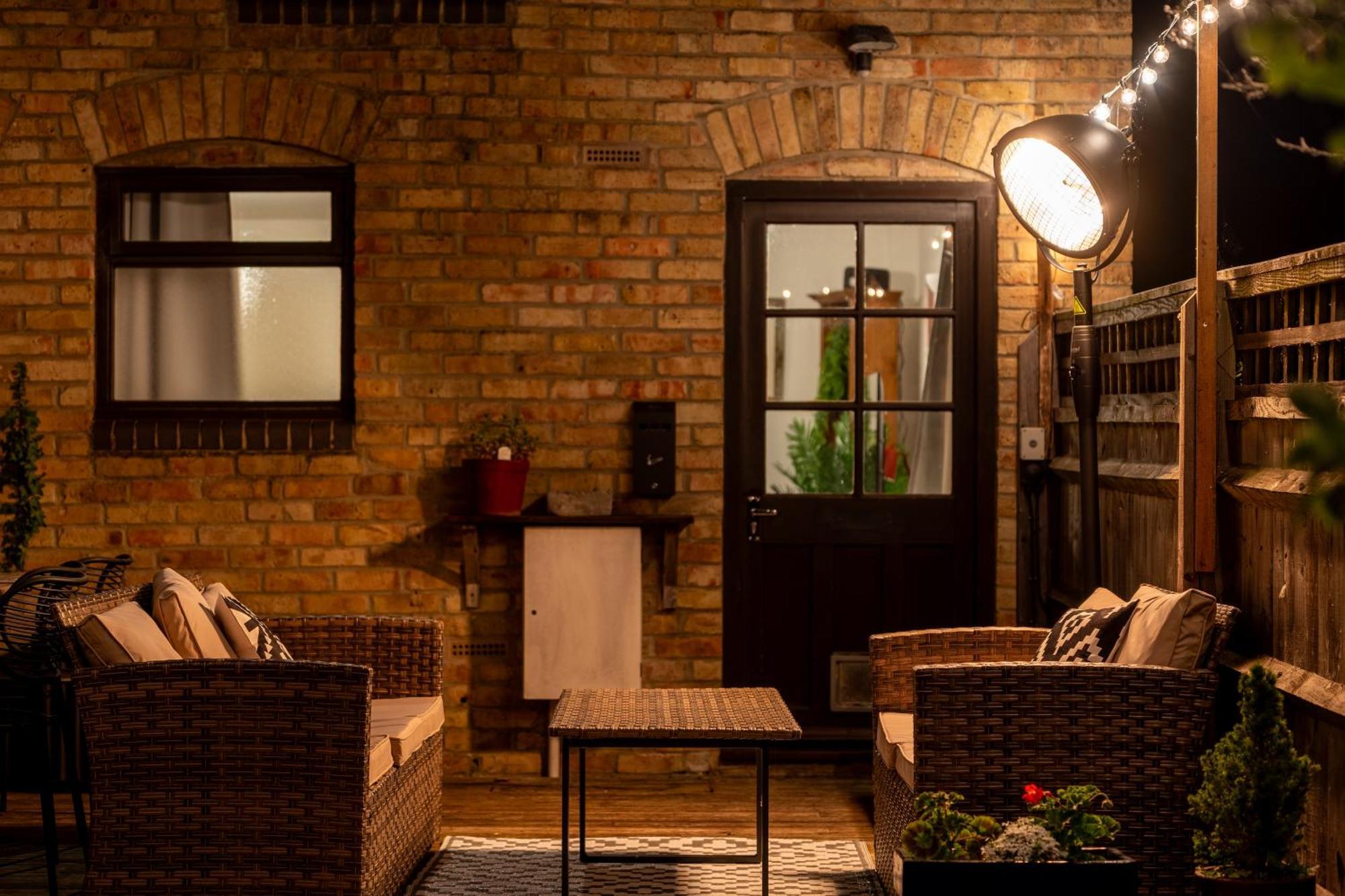 Colthorn Farm Cottage By Aryas Properties - Oksford Zewnętrze zdjęcie